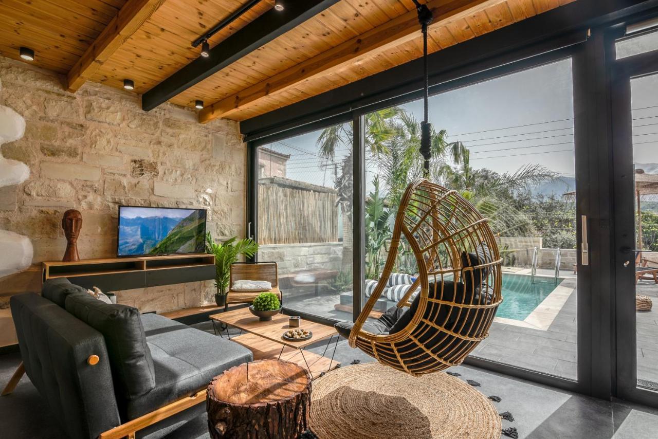 Armenus, Private Pool, Garden, Bbq