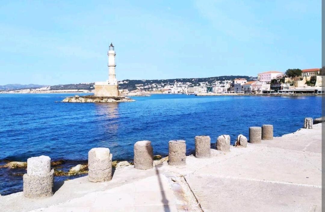 House Near The 2 * Chania (Crete)