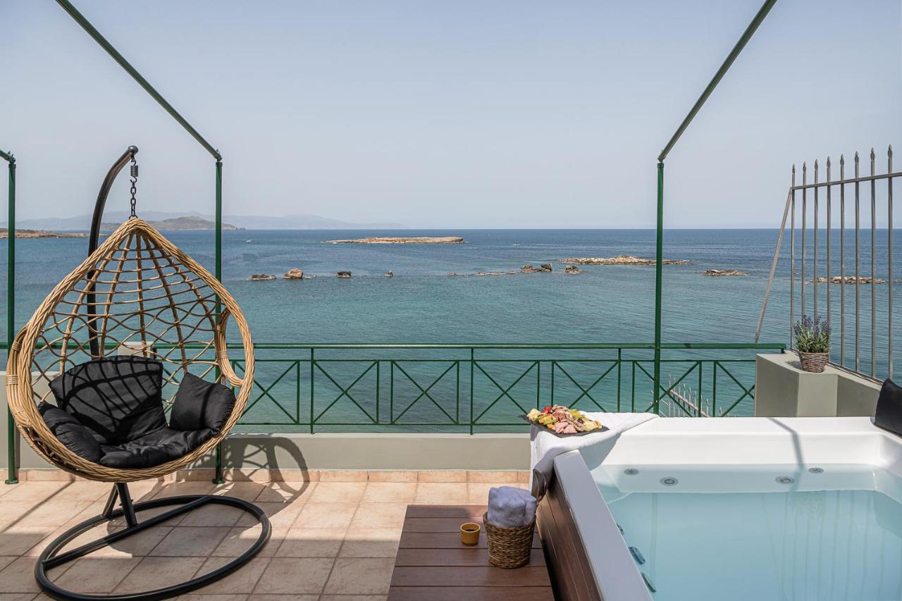 Elia Penthouse *