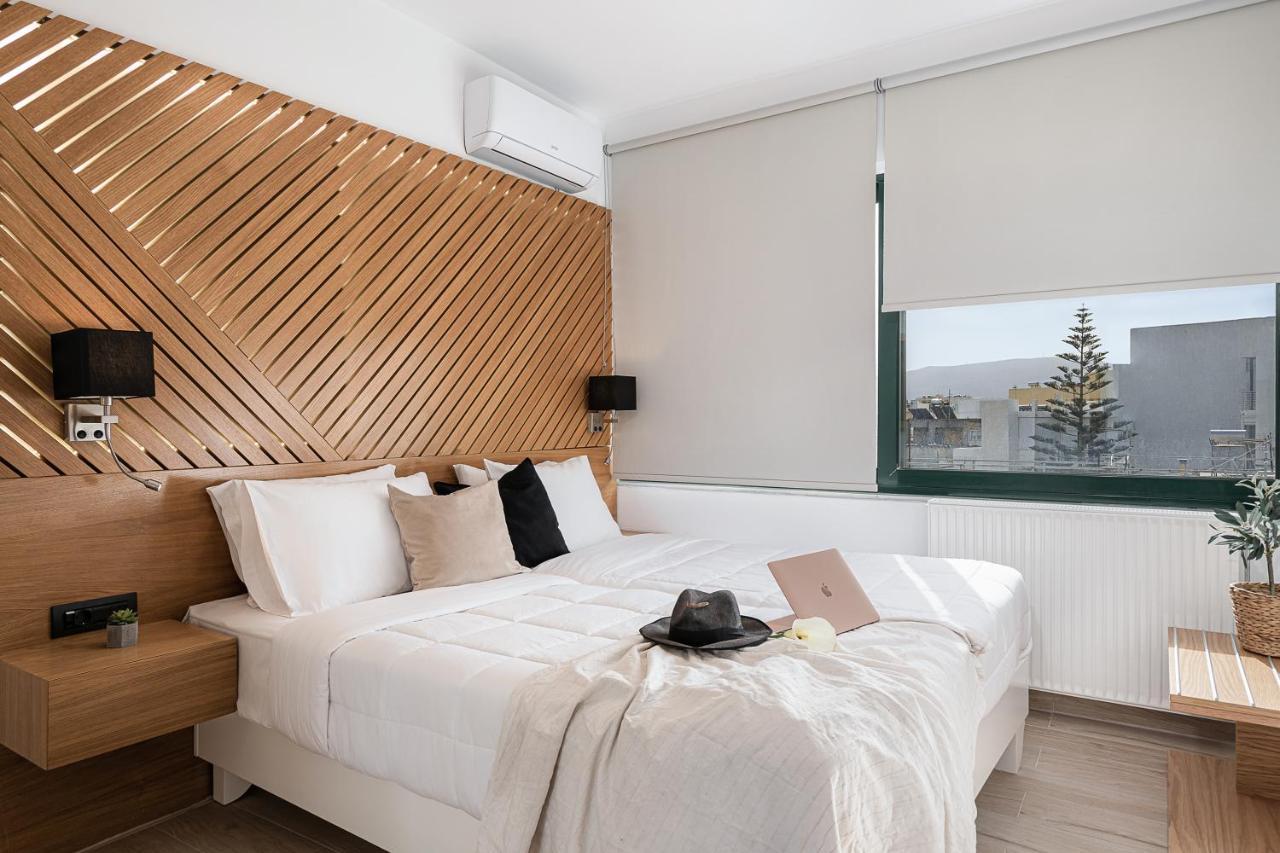 Elia Penthouse *