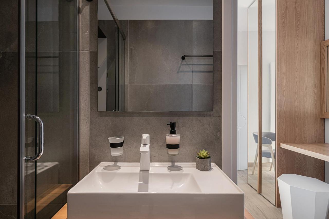Elia Penthouse Apartment