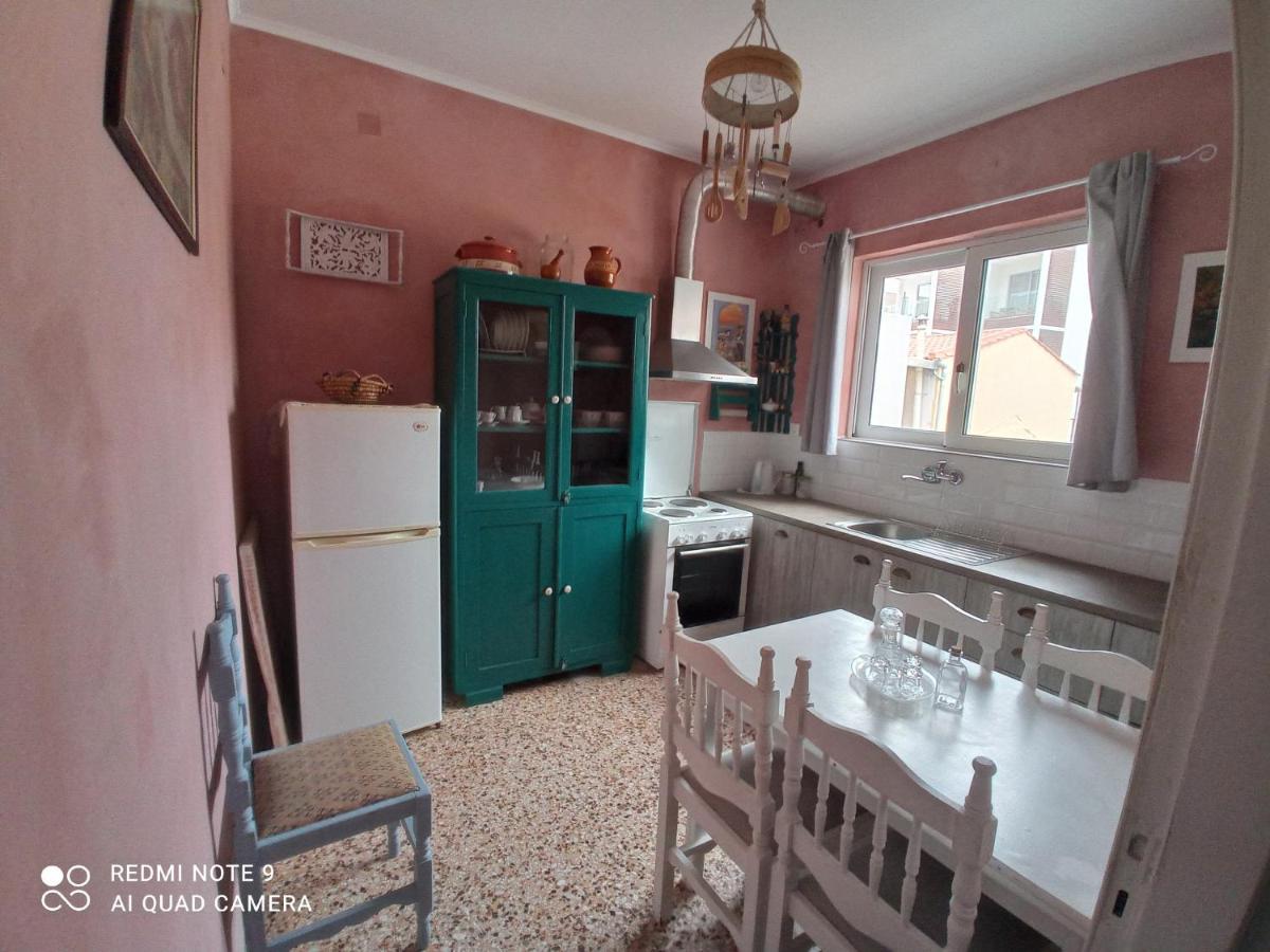 Omiros House *