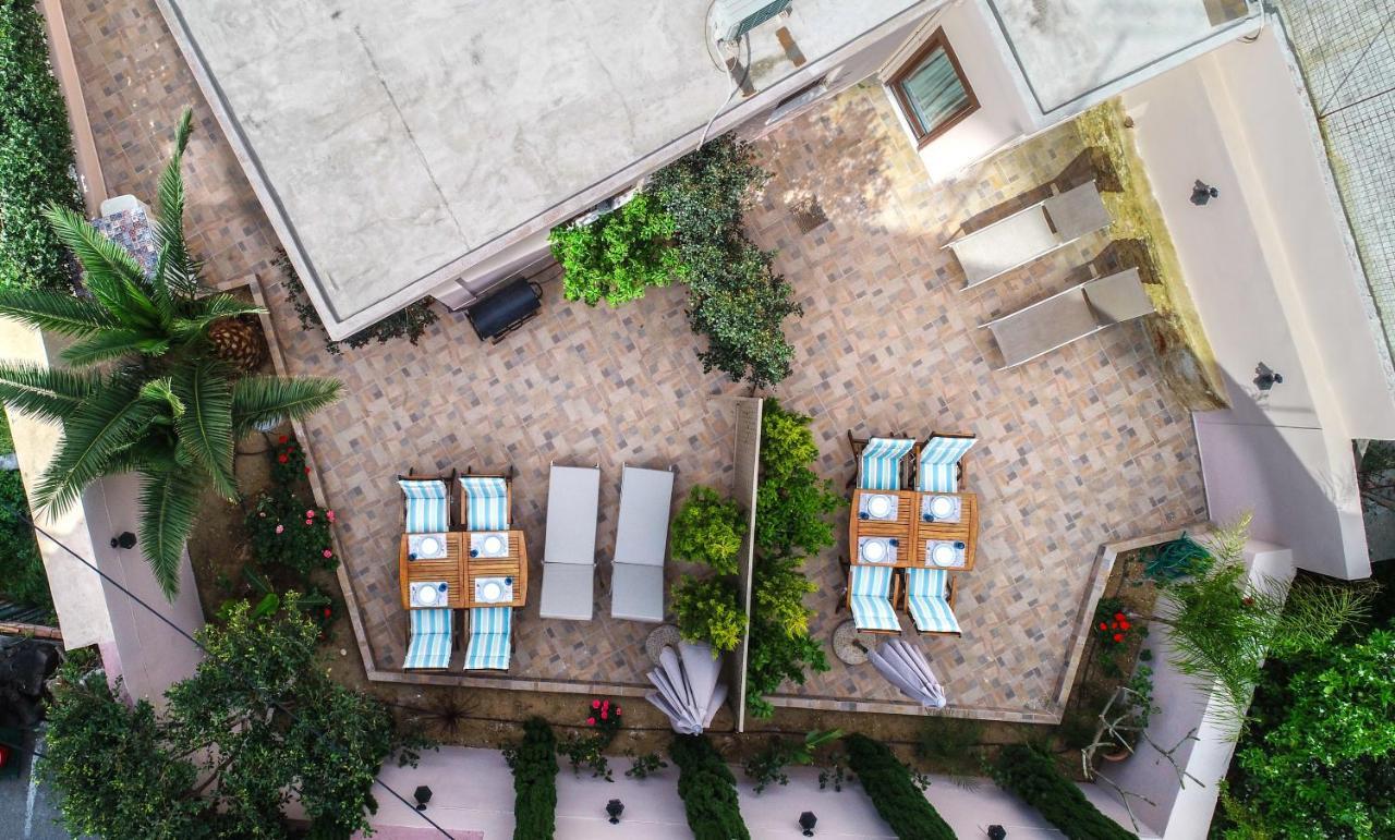 Iro And Boutique Homes