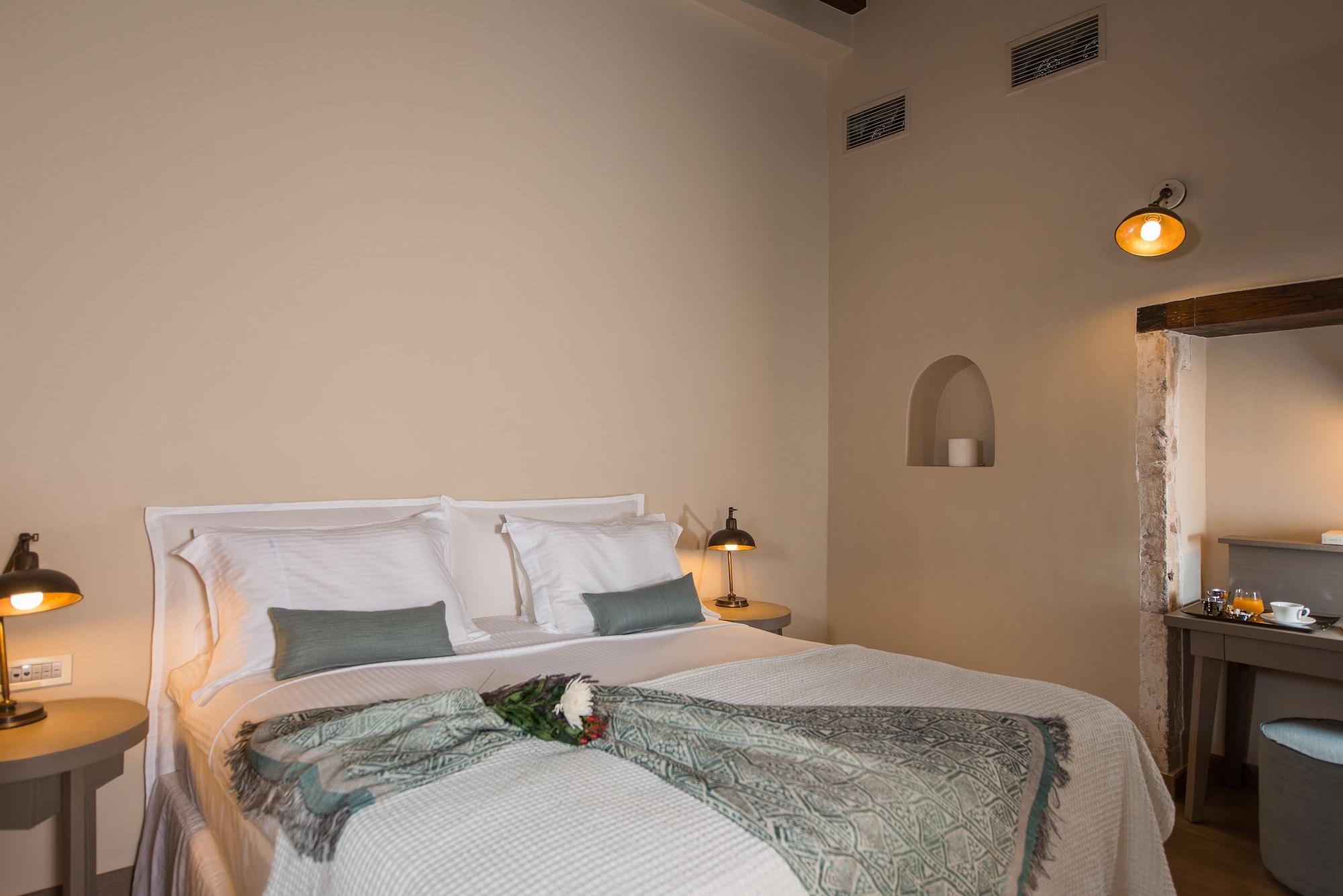 Serenissima Boutique Hotel 5*