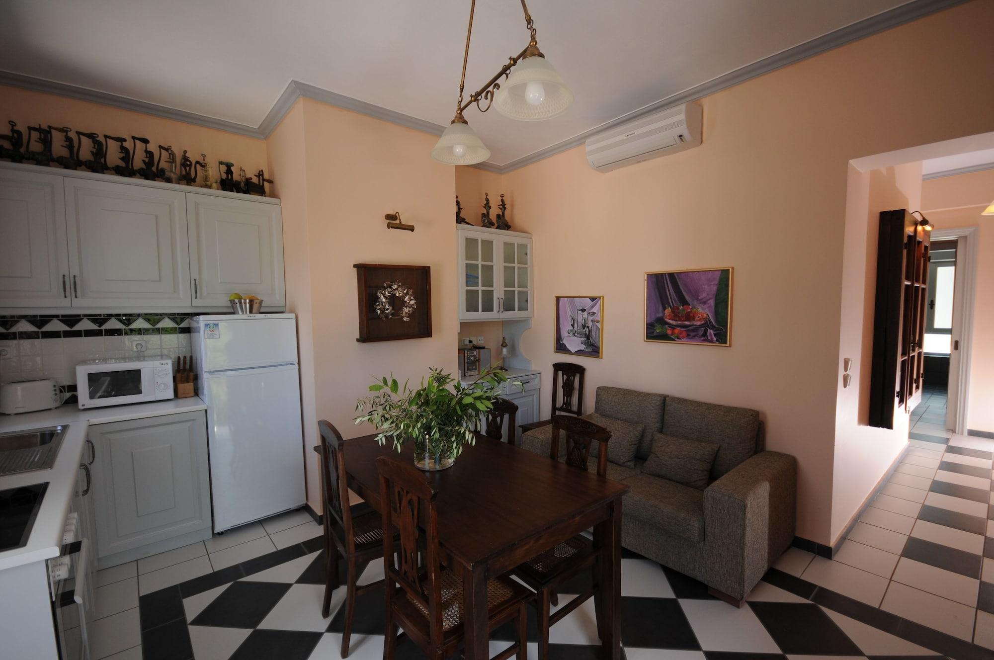 Metohi Georgila Aparthotel 4*