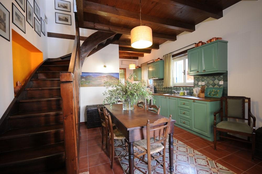 Metohi Georgila Aparthotel Chrissi Akti Chania