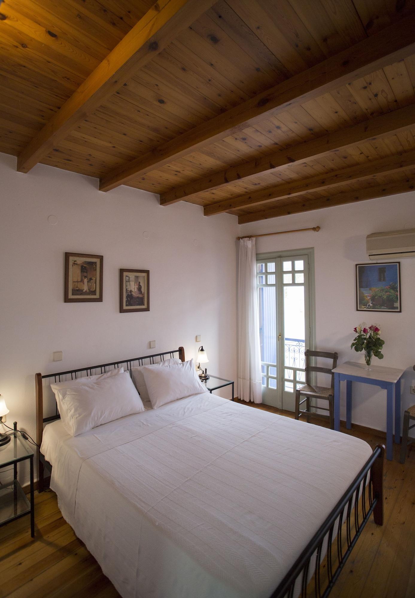 Aparthotel Nostos