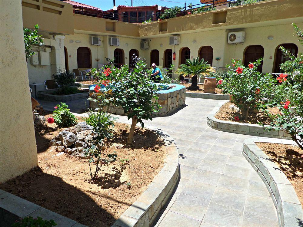 Paradise 2* Chania (Crete)