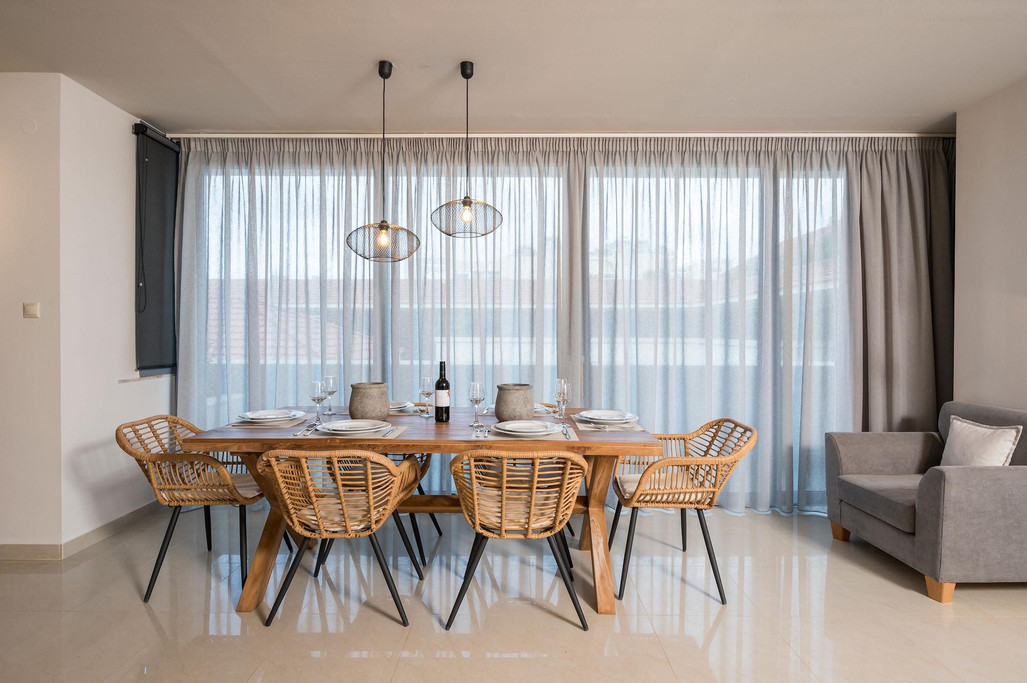 Aparthotel Trianon Luxury & 4*