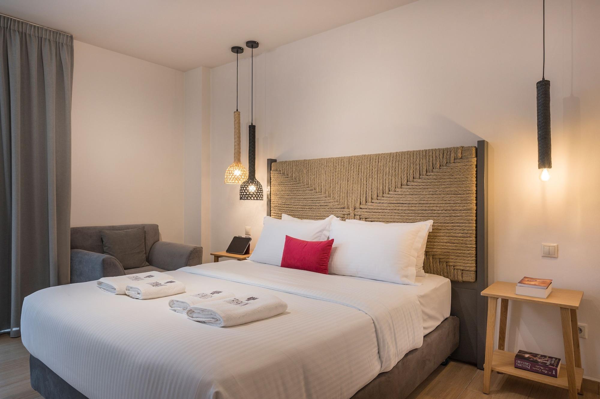 Trianon Luxury & Aparthotel 4*