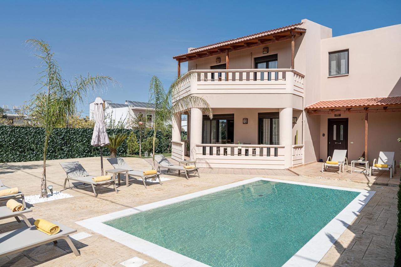 Villa Fanouris *