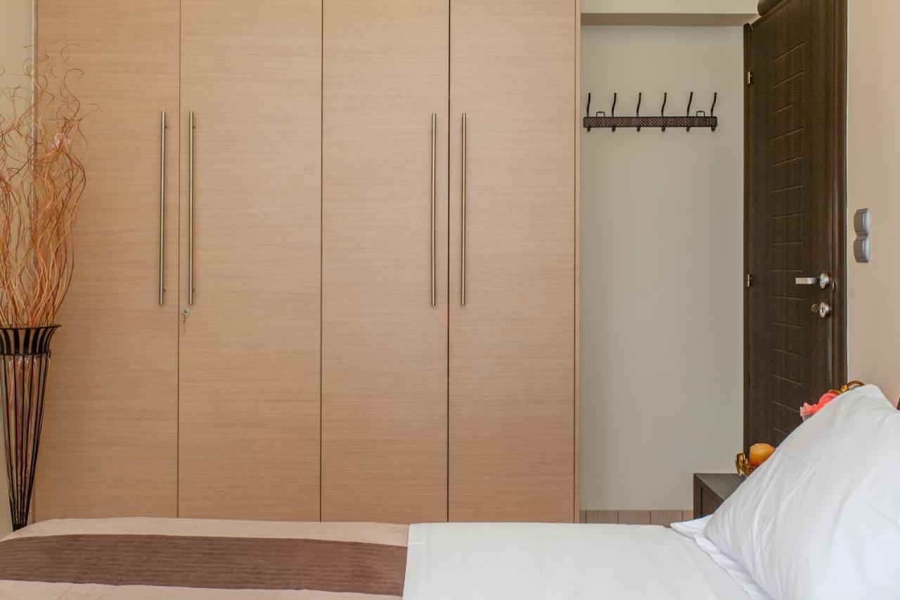 Downtown In Chania Apartment