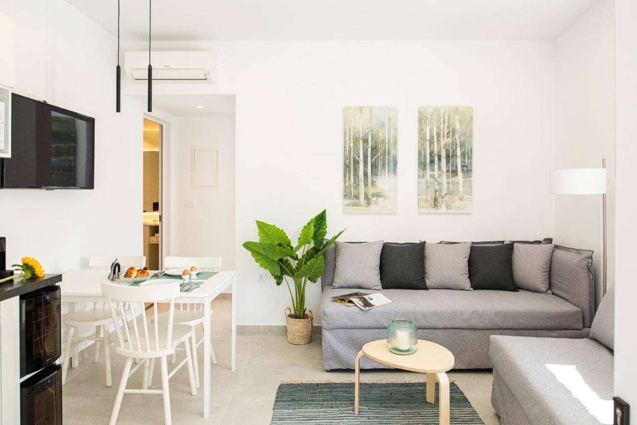 Cozy Corner Luxury