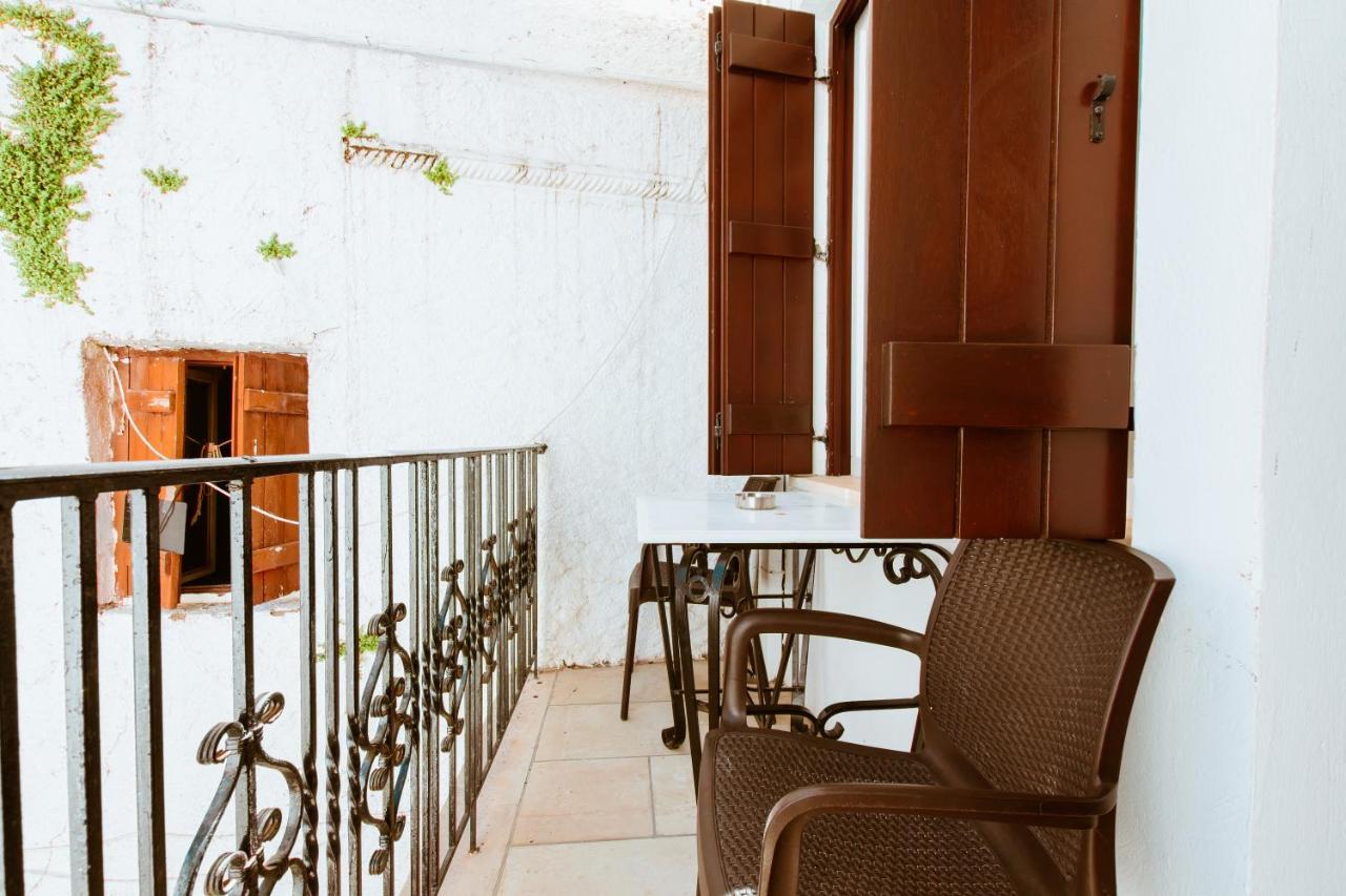 Bozzali Guest house 4*