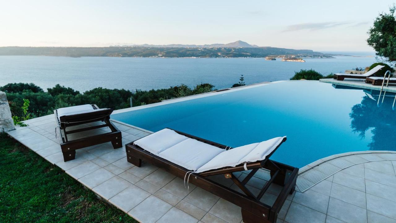 Your-villa, In Crete Pousada Chrissi Akti Chania
