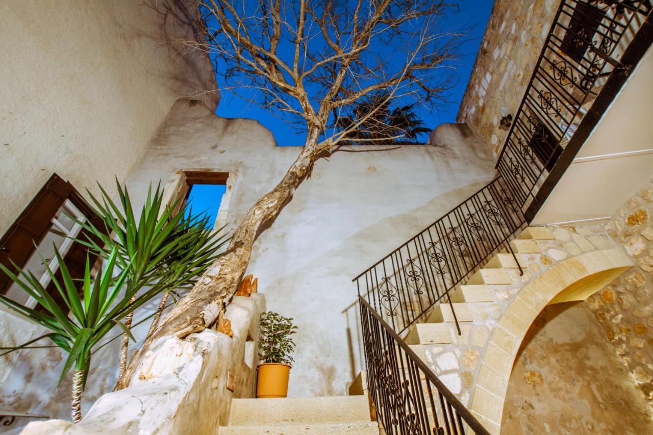 Bozzali Deluxe 4* Chania (Crete)