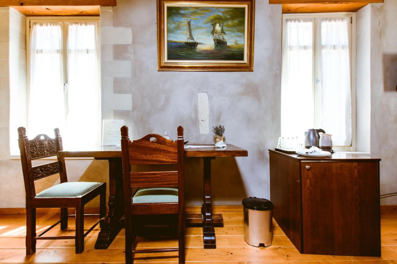 Bozzali Guest house Chania (Crete)
