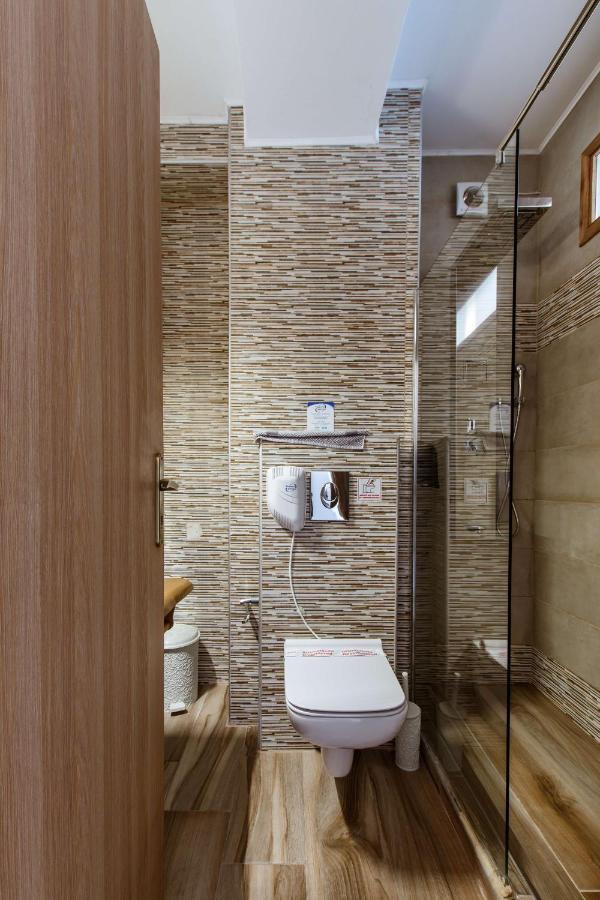 Deluxe Hotel 3*