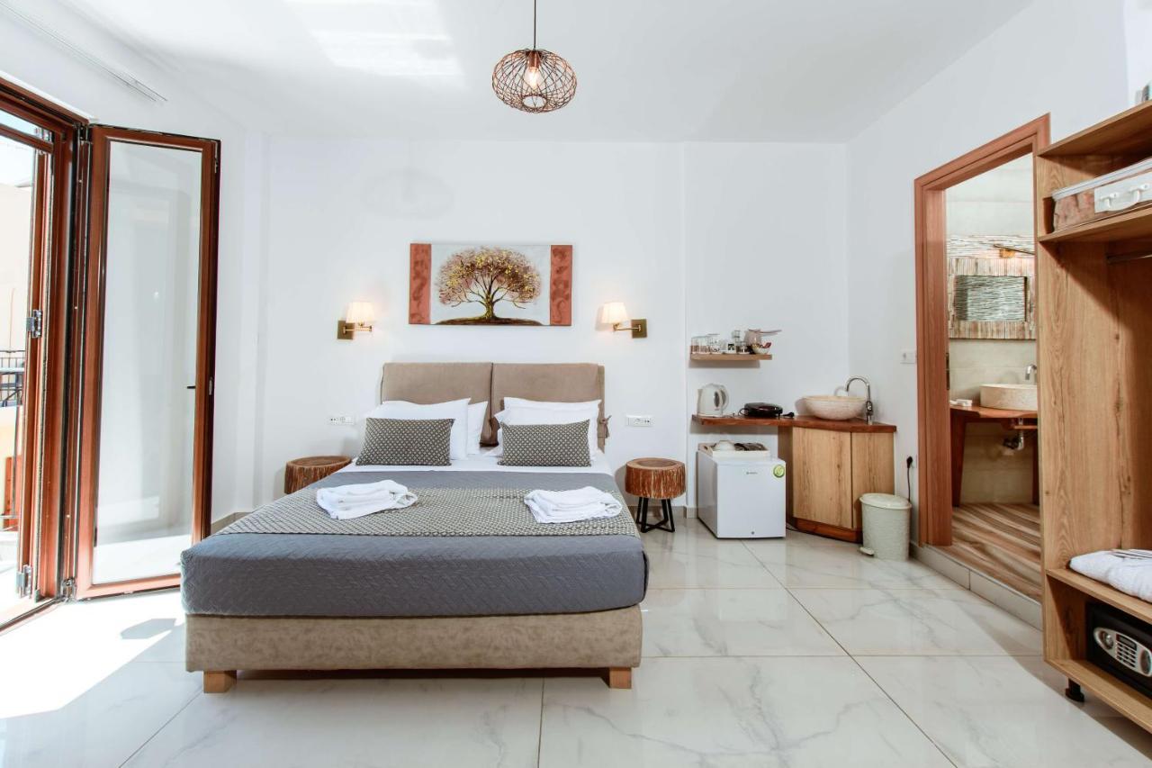 Hotel Deluxe Chania (Crete)
