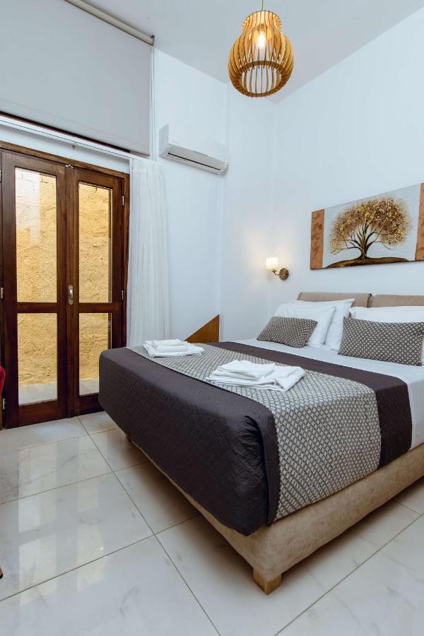 Deluxe Hotel 3*
