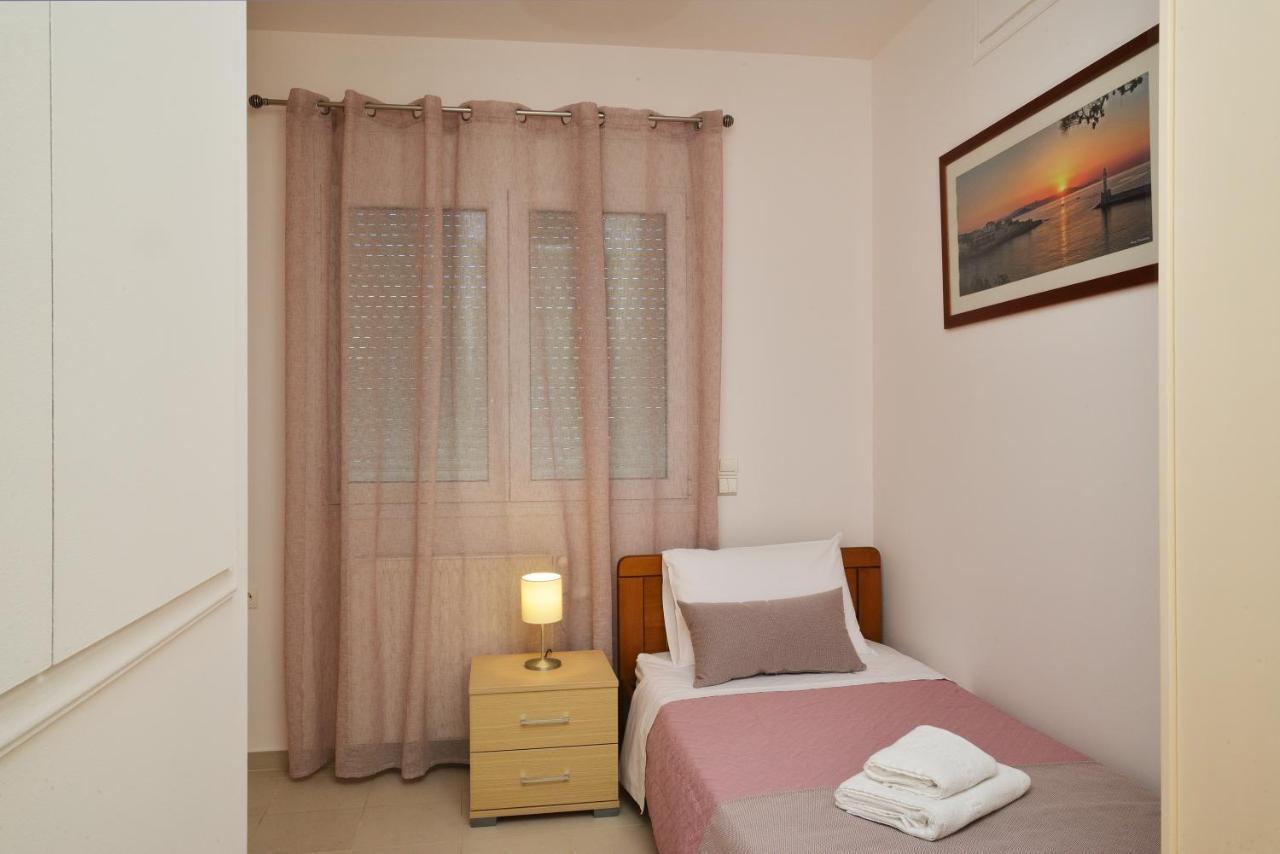 Gavalas Urban * Chania (Crete)
