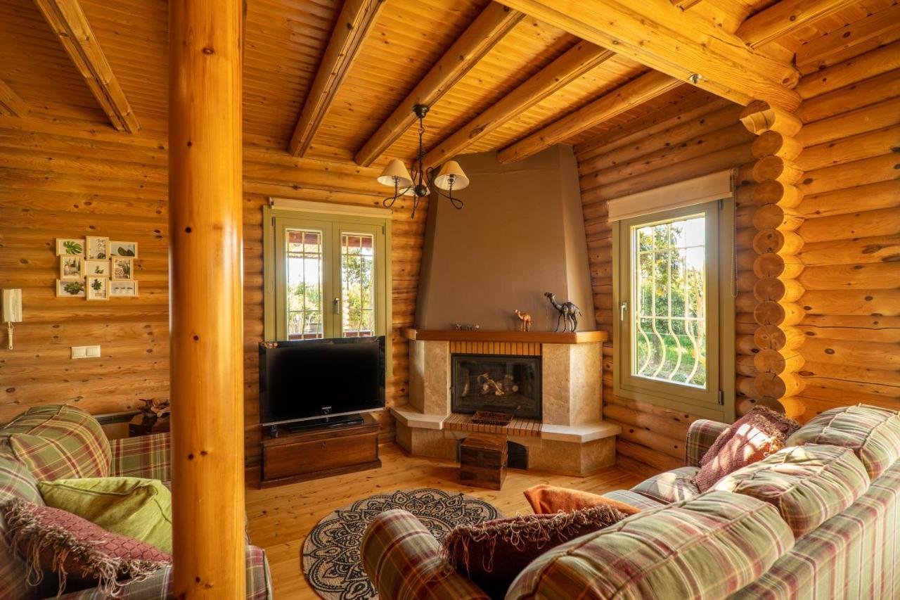 Wooden Villa, Big Garden, Mountain View