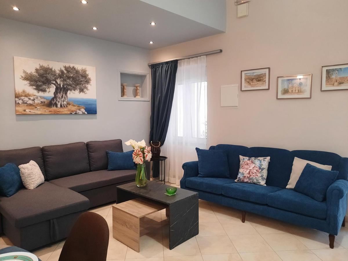 Pavlos Apartamento *