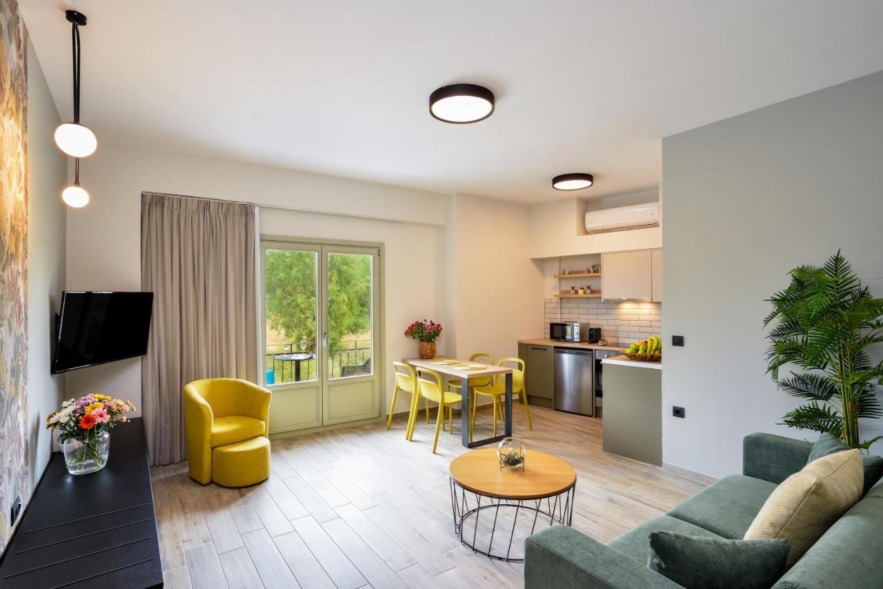 Dandelion Apartment *