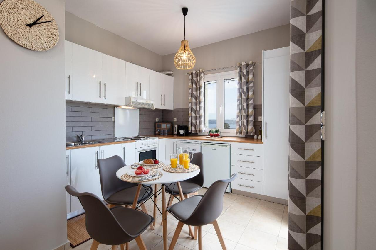 Plaka Modern