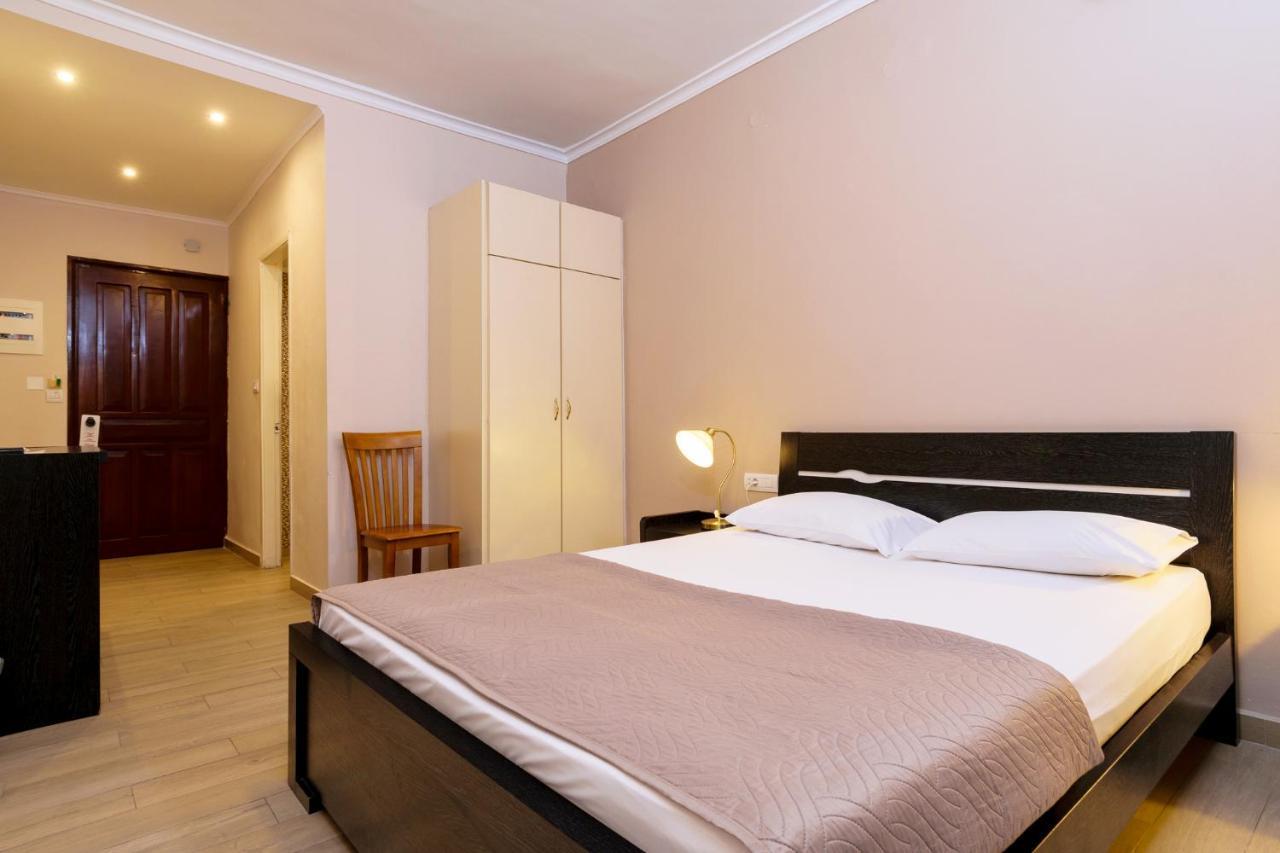 Hotel Archontiki 3*