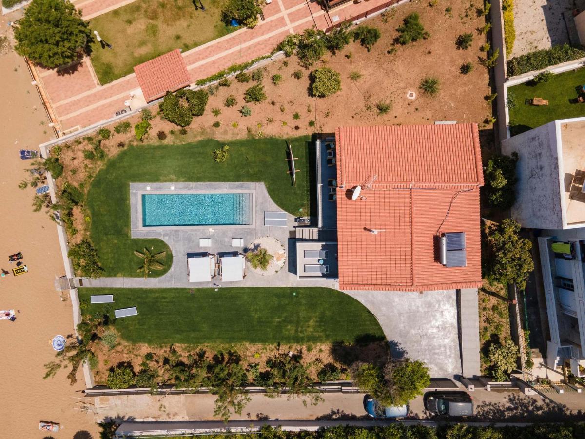 Isalos Seafront I Sea Fragrance Villa *