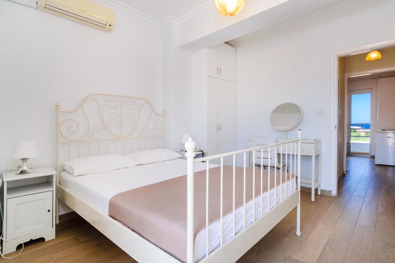 Hotel Archontiki 3*