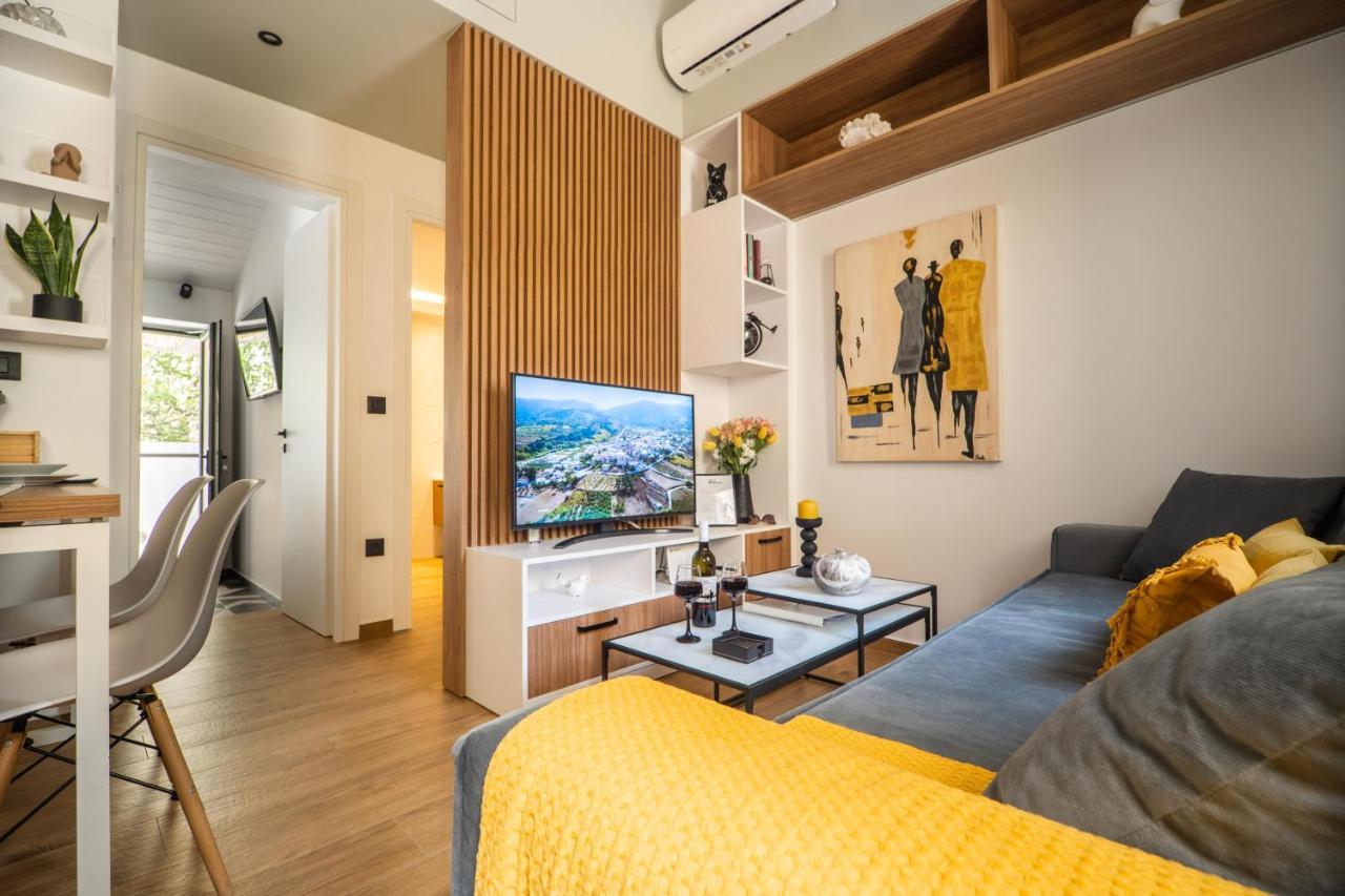 Antigone's Lux 5 Mins Walk To Beach, Old Town, * Chania (Crete)