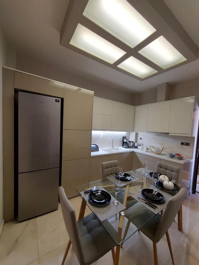 Rika's Seaside Apartment *