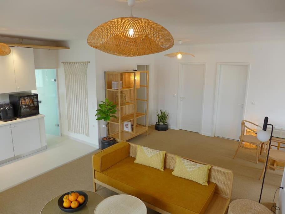 Fos - Casa Casa Group *