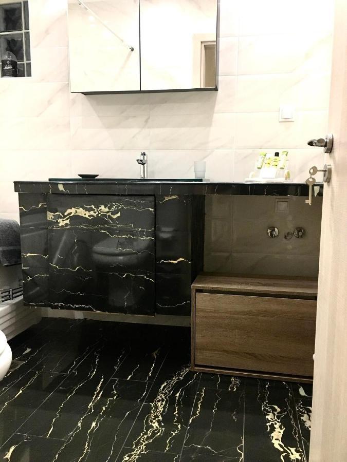 άνετη πολυτελη μεζονέτα Apartment *
