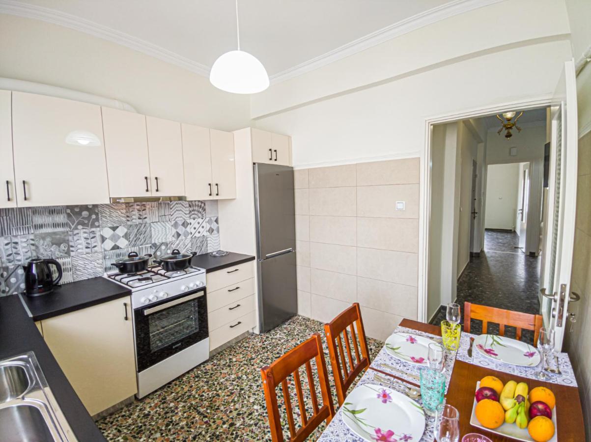 Fully Renovated Close To The Bus Station And The Center! *