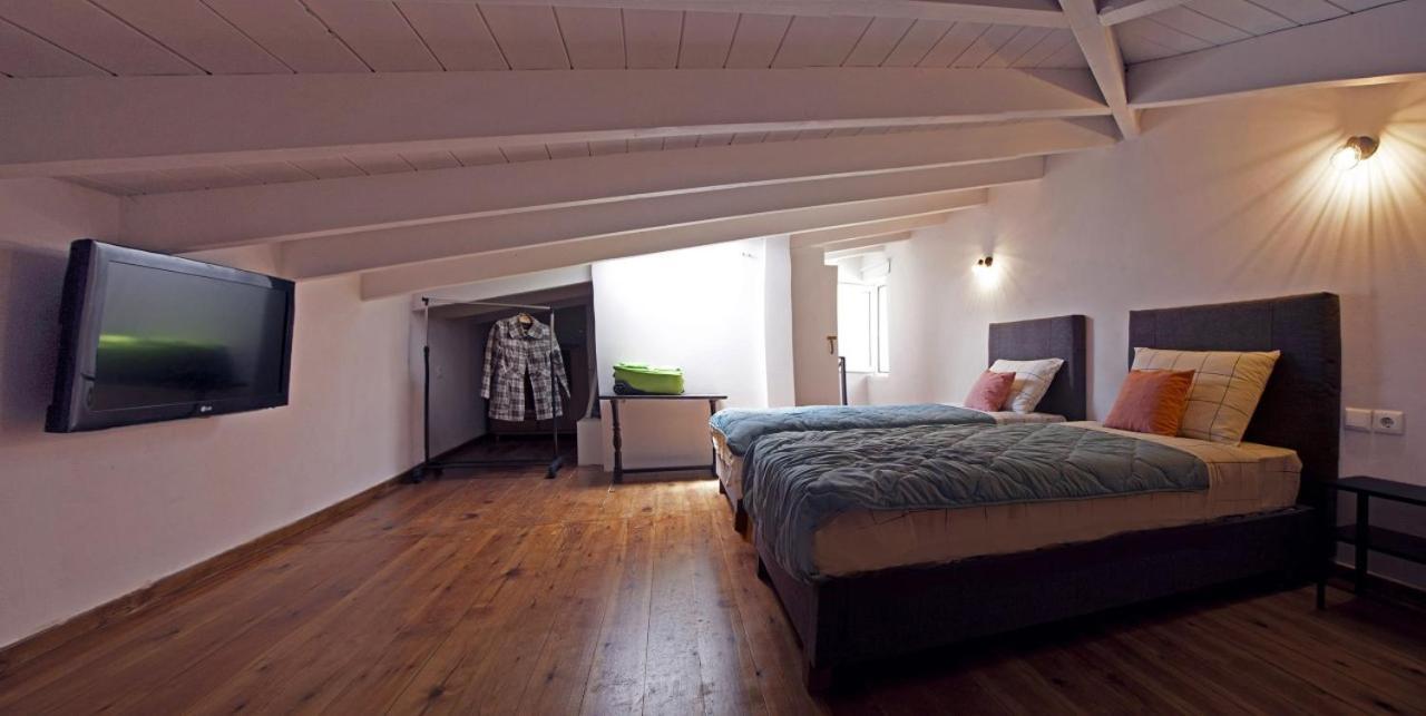 Ariadne Luxury