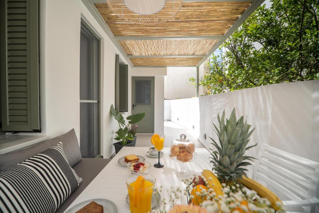 Antigone's Lux 5 Mins Walk To Beach, Old Town, Holiday home *