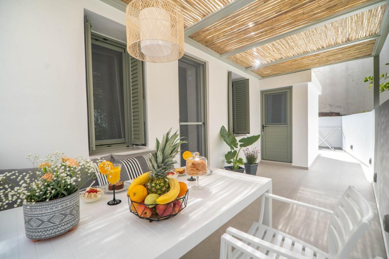 Antigone's Lux 5 Mins Walk To Beach, Old Town,
