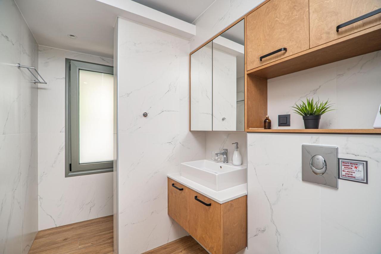 Vakantiehuis Antigone's Lux 5 Mins Walk To Beach, Old Town, Chania (Crete)