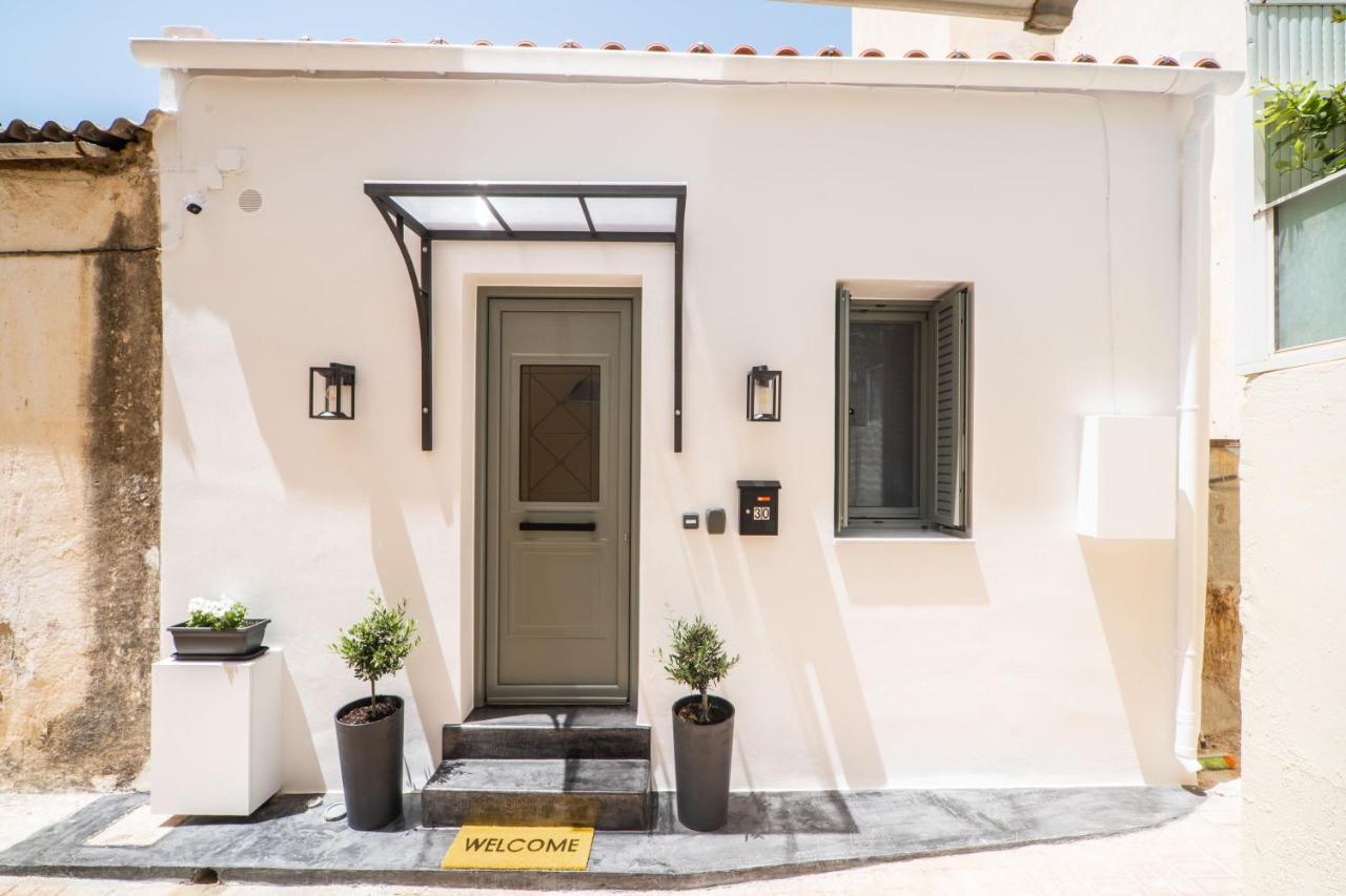 Holiday home Antigone's Lux 5 Mins Walk To Beach, Old Town,