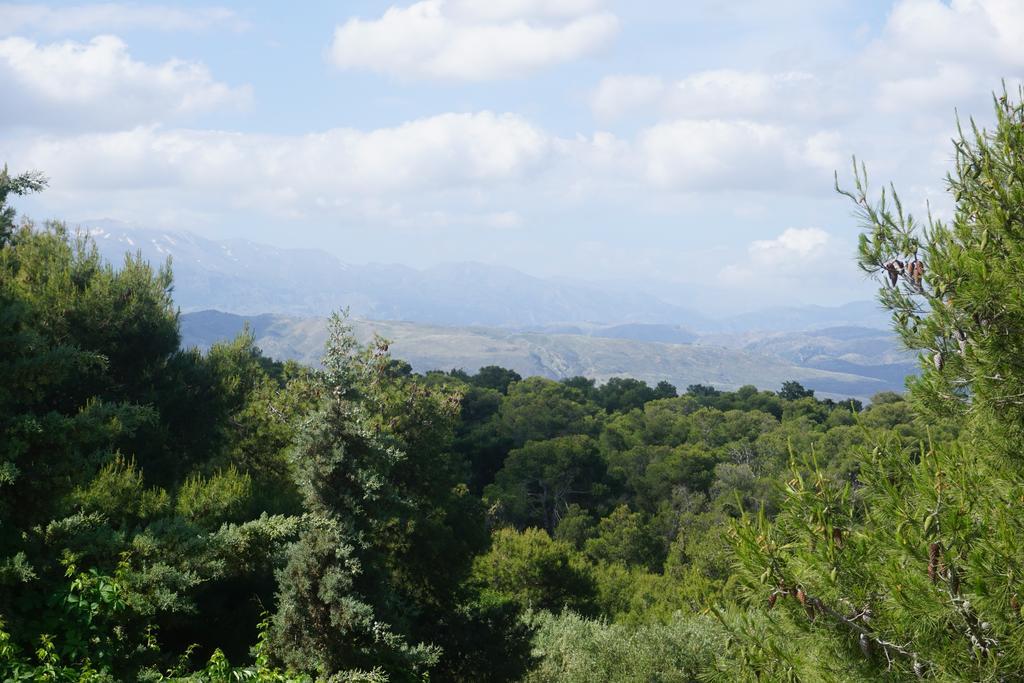 Monte Vardia Hotel