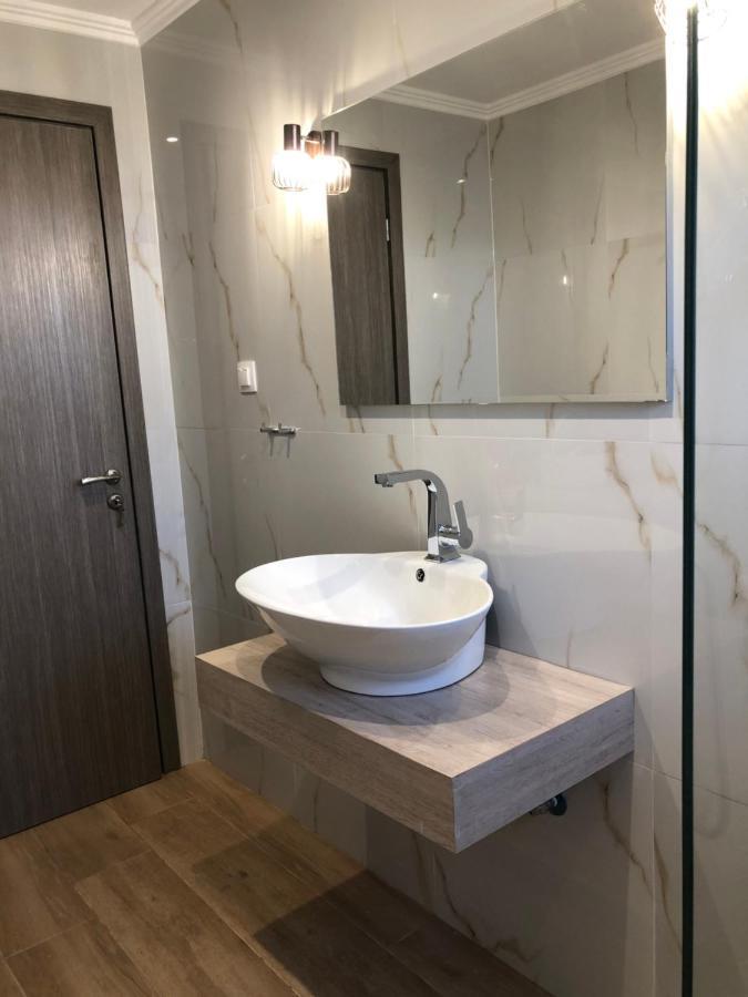 New Delux Studio With Wooden Floor