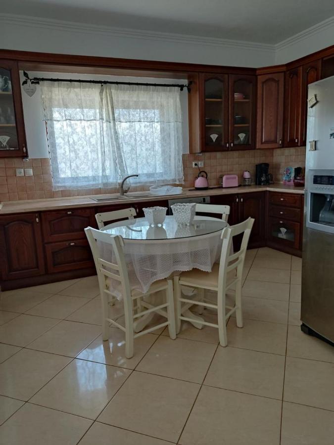 Chrisa's Beautiful Chania Apartment *