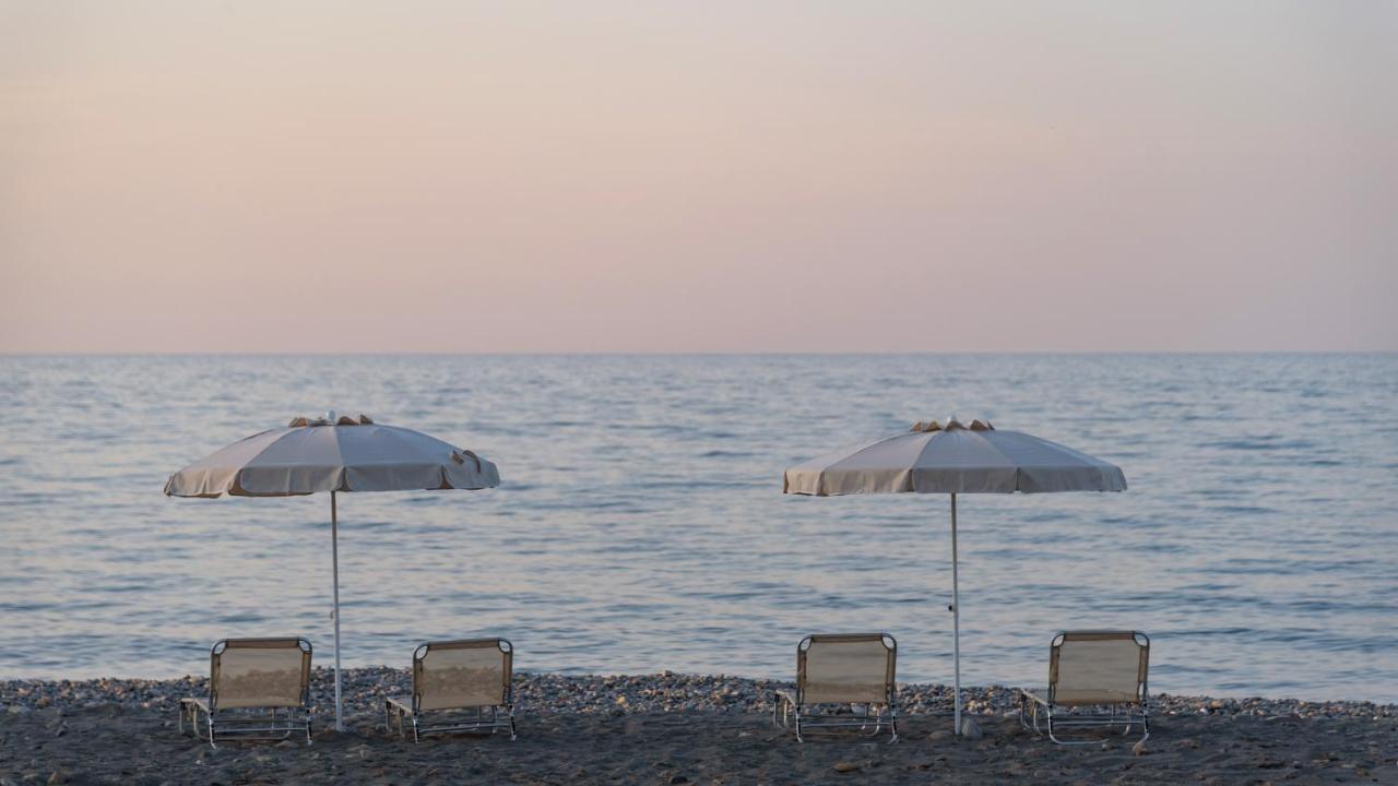 Athina Luxury Villa, An Evanescence Retreat, By Thinkvilla Chania (Crete)