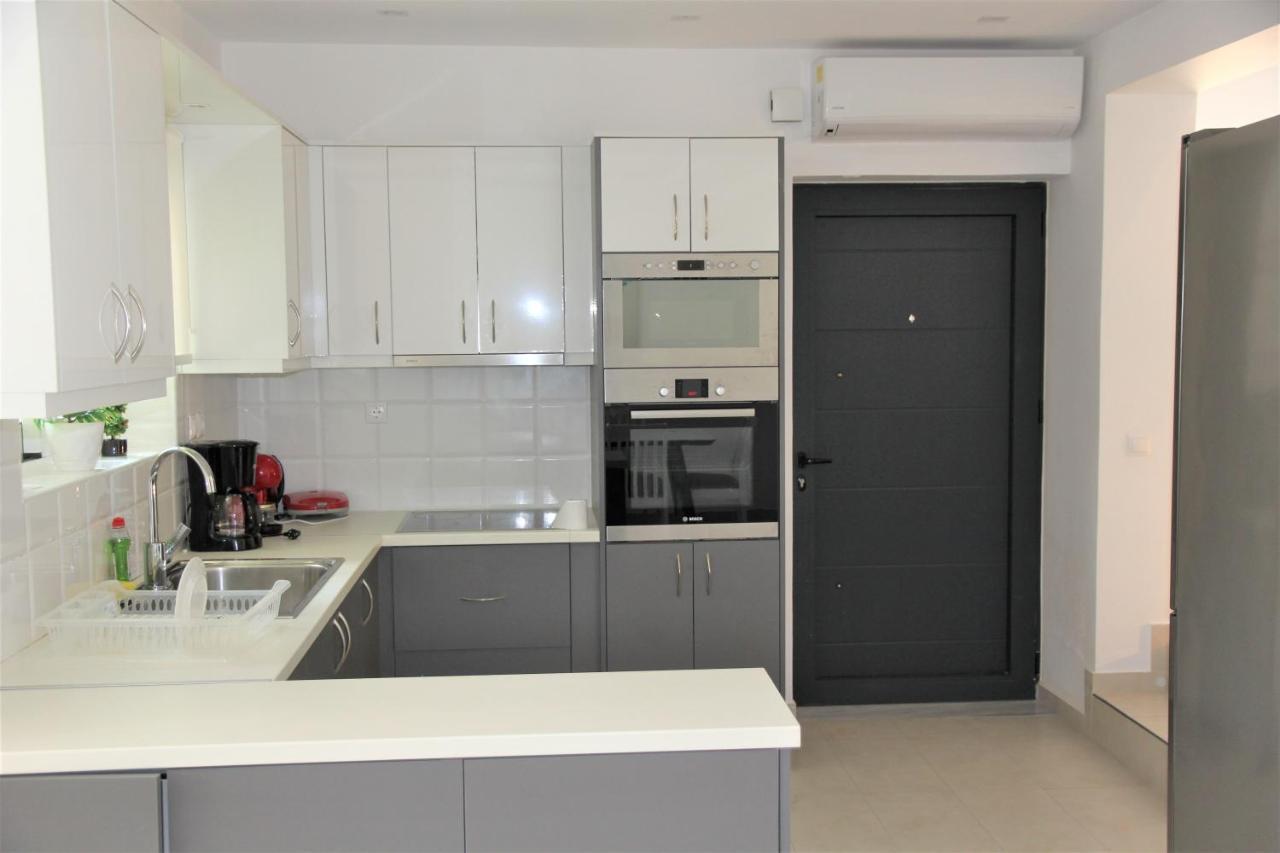 άνετη πολυτελη μεζονέτα Apartment *