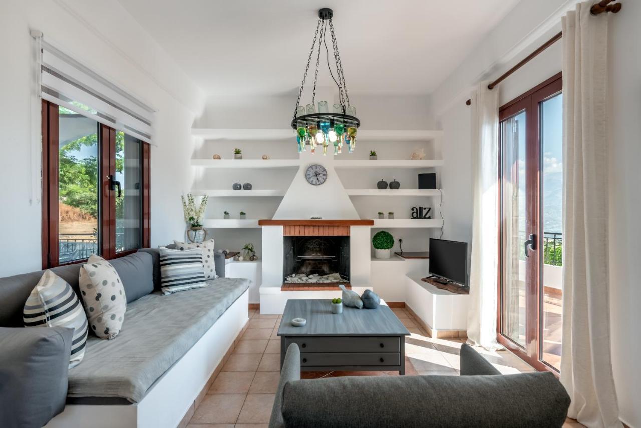 Apteramare Tradidtional House 'new Listing 2022' Villa Chania (Crete)