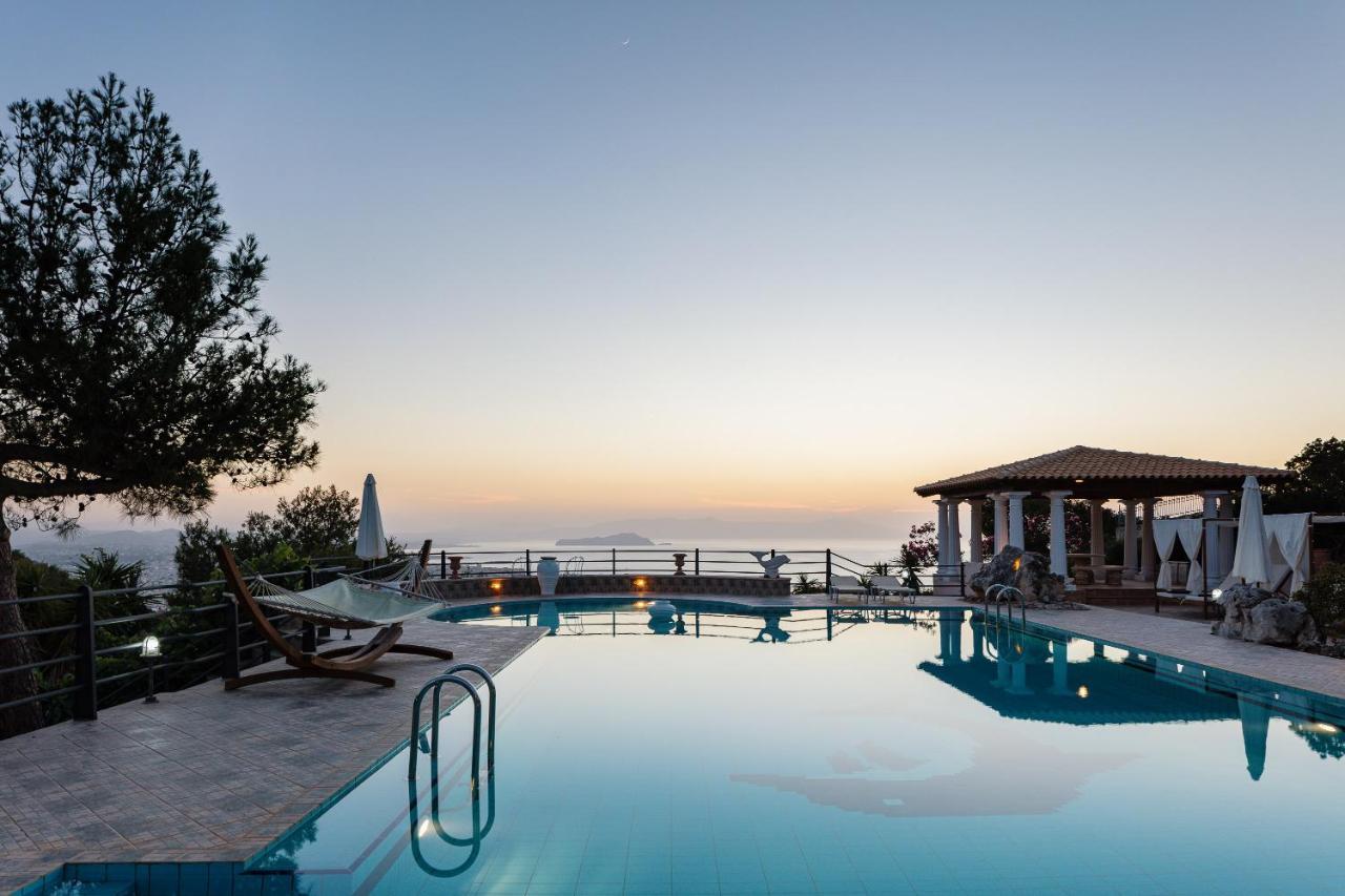 Holiday home Paparouna