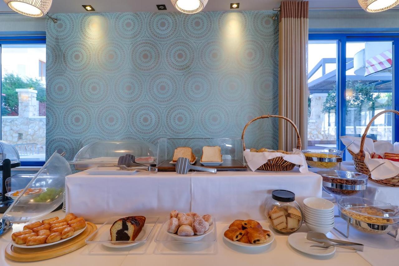 Alexis Hotel 2*